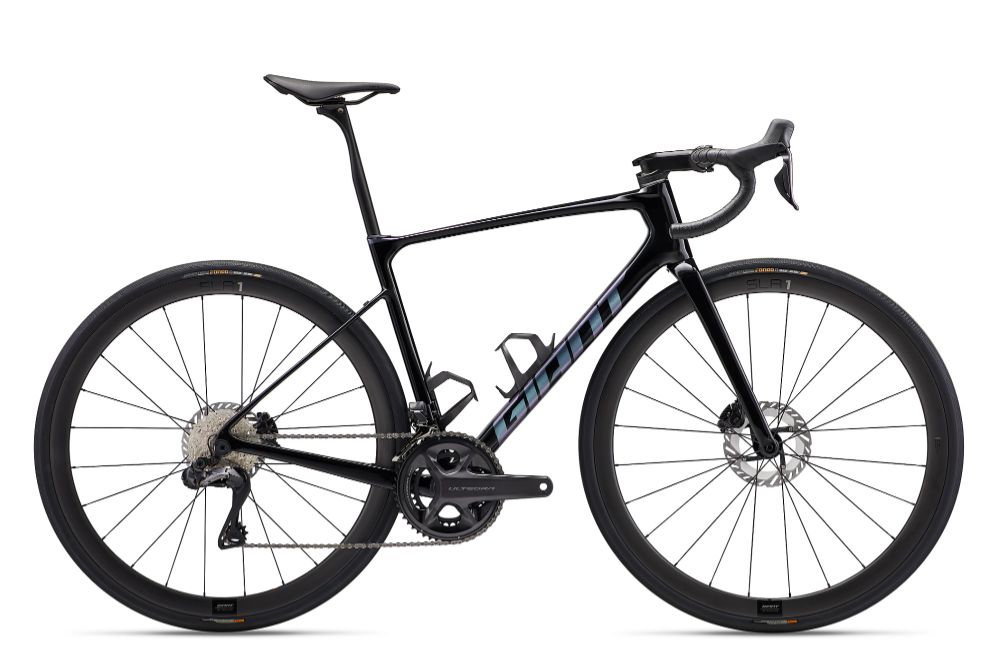 2024 Defy Advanced Pro 0