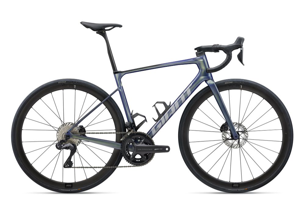 2025 Defy Advanced Pro 0