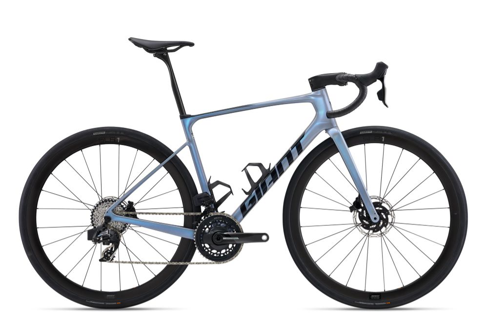2025 Defy Advanced SL 1